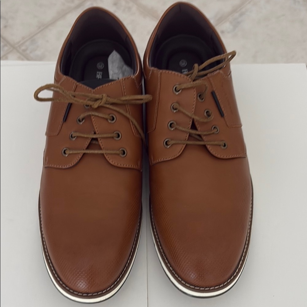 Brown Oxfords with White Sole and Lace-Up Design Like New